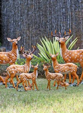 户外仿真梅花鹿雕塑摆件花园玻璃钢动物摆件庭院装饰园林景观小品