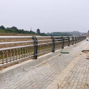 304不锈钢复合管护栏工程栏杆立柱防撞桥梁河道护栏人行道护栏