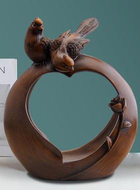 厂家直销创意欧式木纹喜鹊红酒架客厅酒柜摆件家居装饰树脂工艺品