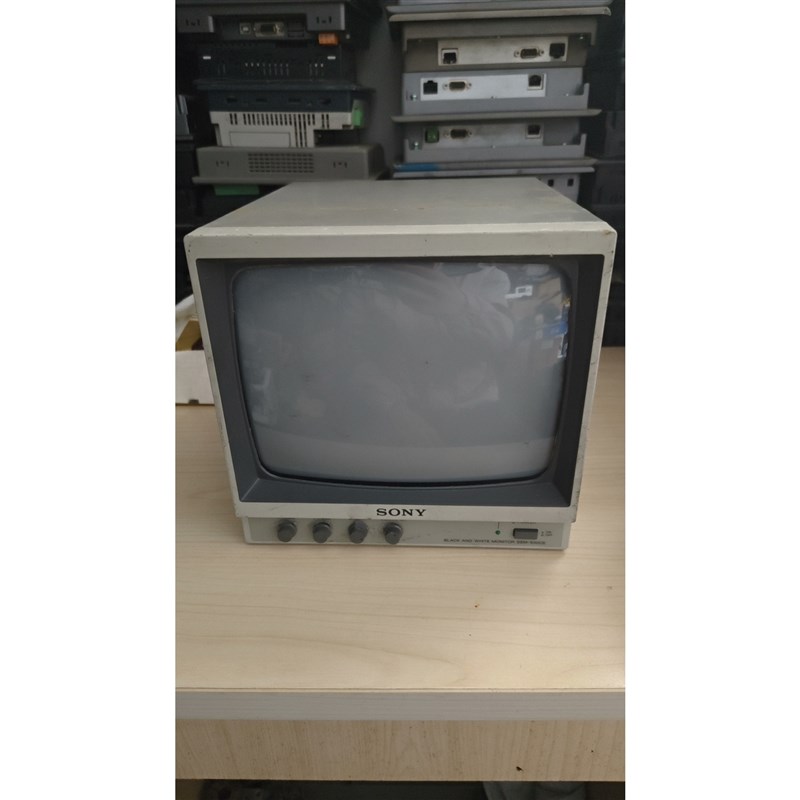索尼显示器SSM-930CE