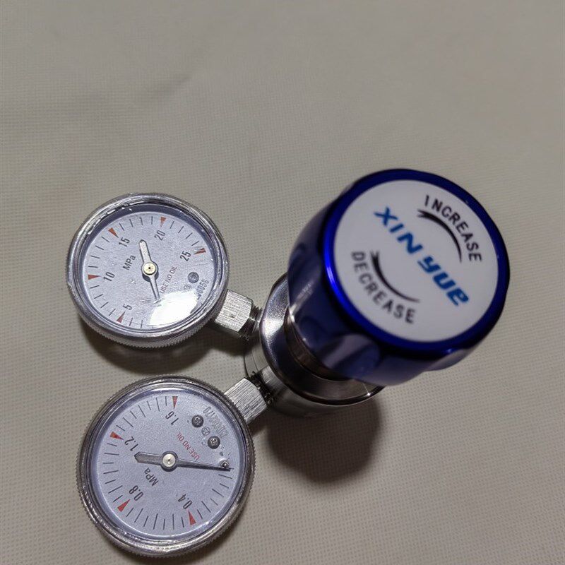 不锈钢氧气氩气管道气体减压器不锈钢高纯气体减压隔膜阀