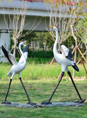 仿丹顶造鹤户外假园林仙颜发丹顶鹤动物雕塑公园草坪装饰品山铜鱼