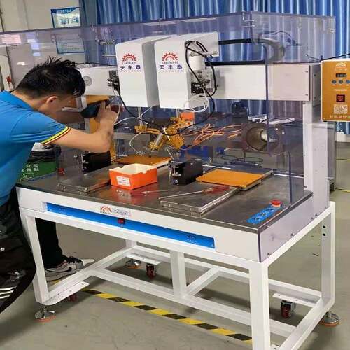 FT-T6C11双头双工位落IXE地式自动焊自锡机PB动送料加锡丝机