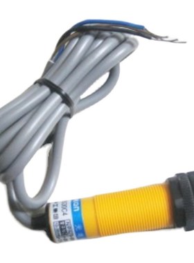 红外线E3F-DS30C4漫反射光电开关30CMNPN三线常开E3FDS30P1 PNP