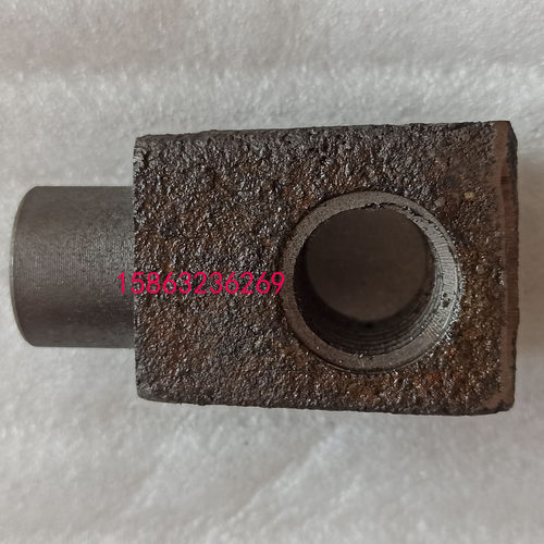 鲁南威达ZX6350C钻铣床丝母铁螺母T28*4Y轴铁丝母纵向横向铁活灵