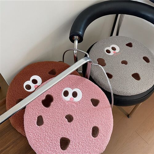 *漂亮的小姨妈* 可爱曲奇饼干坐垫记忆棉靠垫屁垫创意办公室椅垫