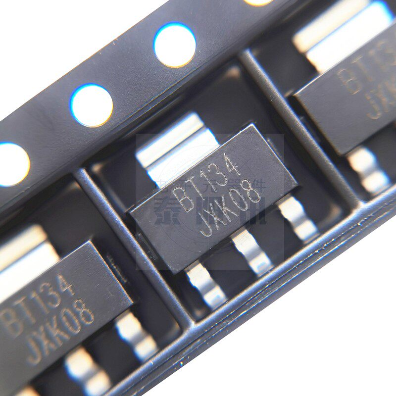 BT134 贴片SOT-223 BT134W-600E 4A600V 双向可控硅 晶闸管 国产