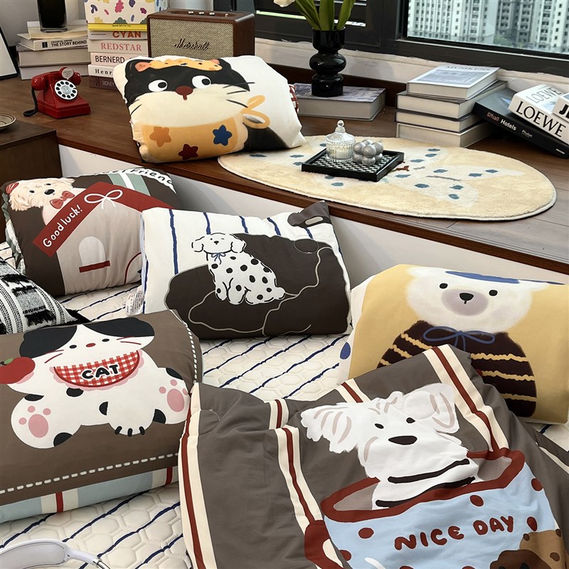 月光巴士夏季冰皮凉感空调被卡z通家用单双人夏凉被子可机洗薄被