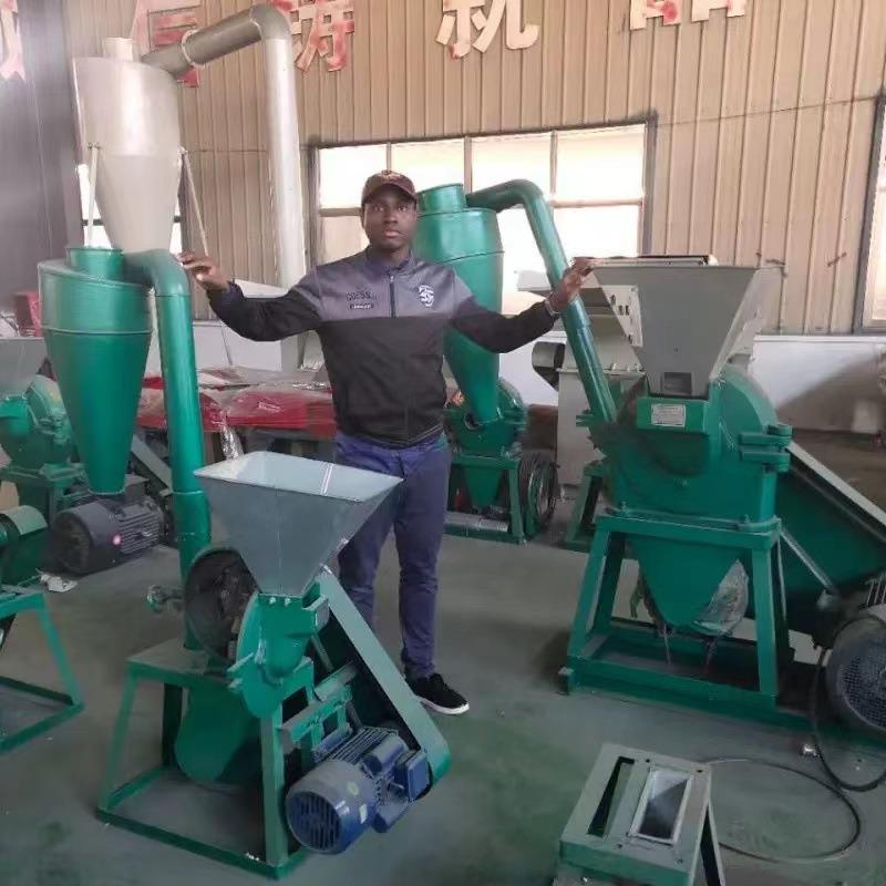 鸡蛋壳枣干研磨机球墨铸铁齿盘玉米磨面机化肥尿素粉碎机