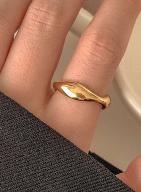 原创时髦炸!高级金属感不掉色秋冬时髦18K金R戒指不规则波浪指环