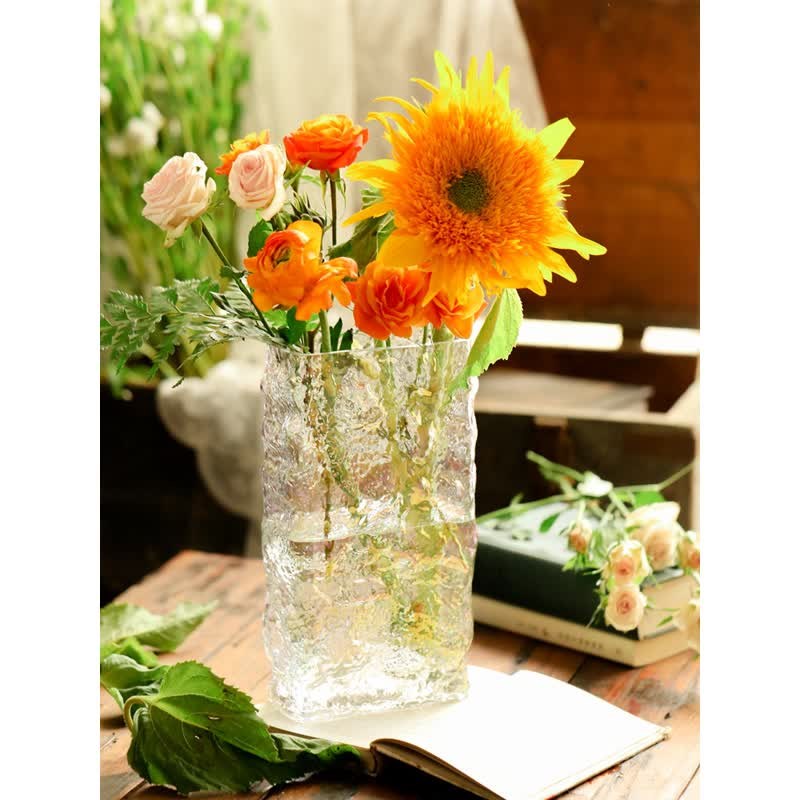 高端扁平形状斯堪的纳维亚无障碍豪华H冰冻锤打玻璃花瓶桌面水培