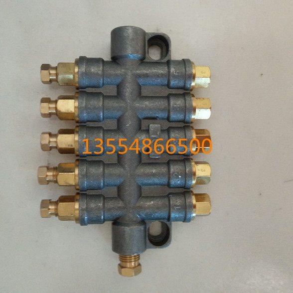 5出口定量增压式容积式油路分配器注塑机床分油器油排润滑分配阀,五金/工具,其他机械五金,淘宝优惠券,粉丝福利购,淘宝优惠卷
