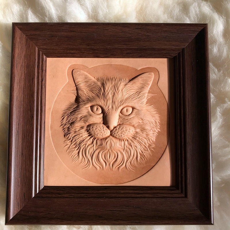 动物猫挂画装饰画欧式客厅实木简约植鞣革加厚牛皮雕浮.雕相框怀图片