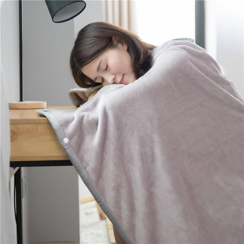 多功能披肩毯f法兰绒懒人空调毯办公室午睡盖腿毯子学生自习防寒