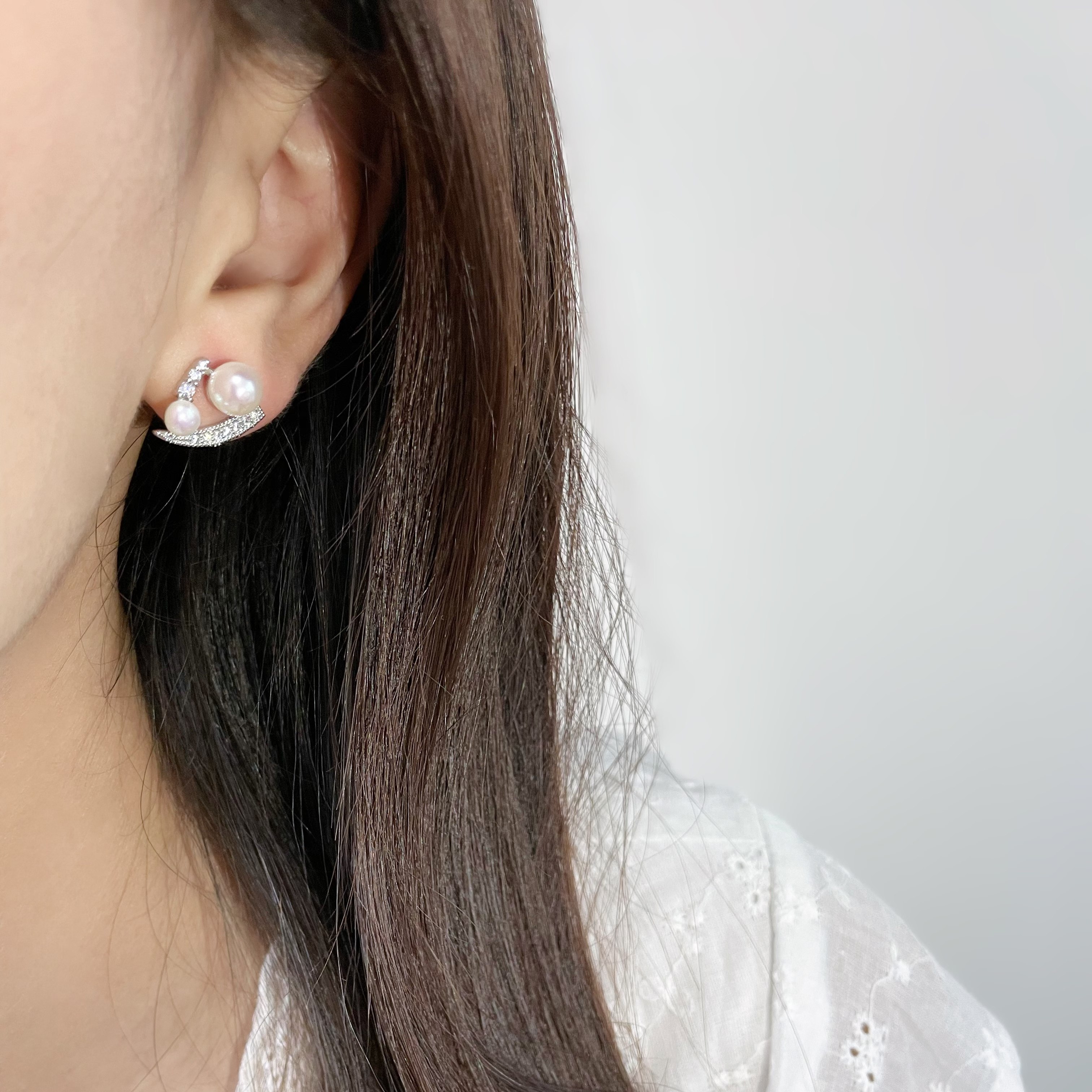 S925银针淡水双珠款耳钉