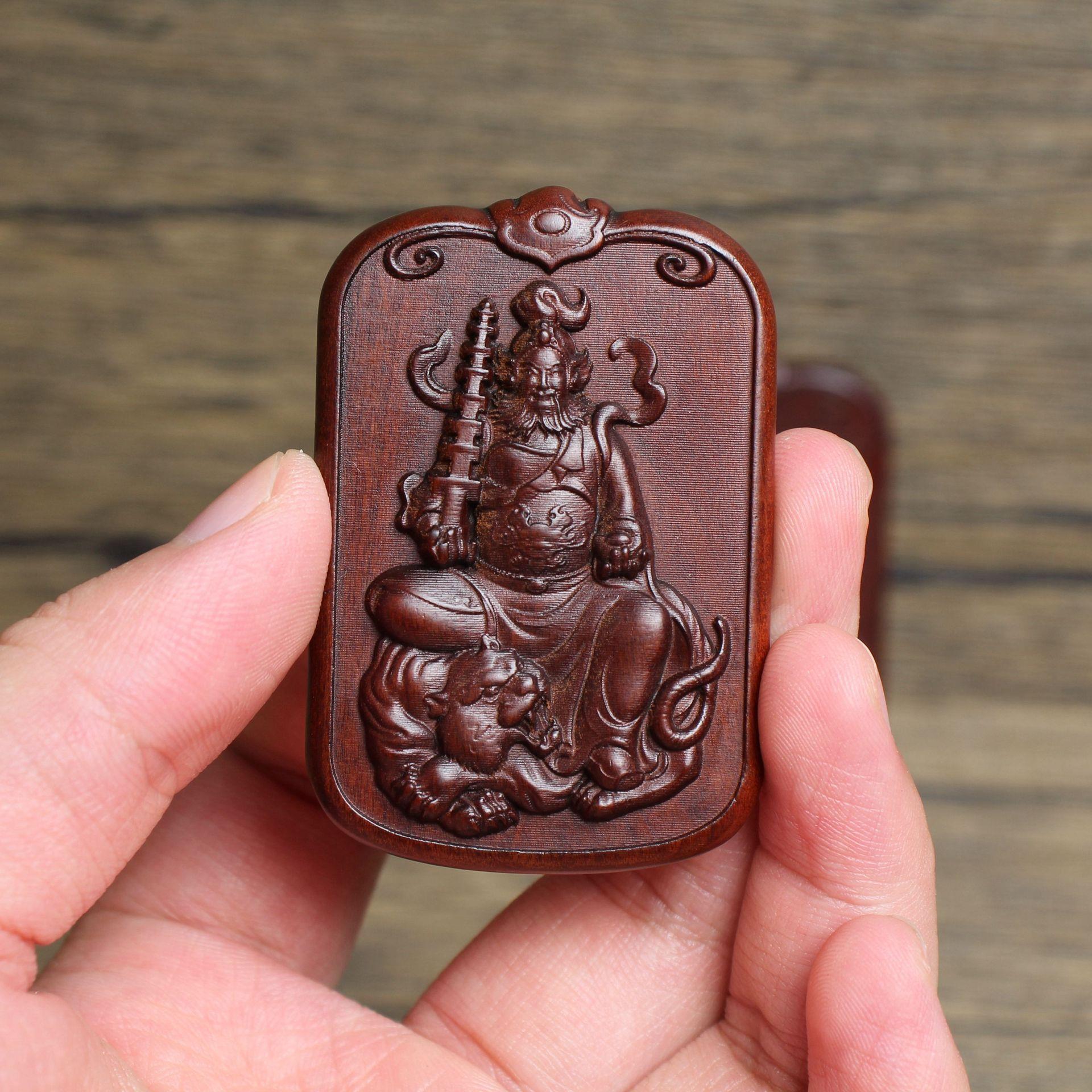 雷击枣木牌赵公明发财树挂件吊坠道家法器随身配饰老料深色精雕