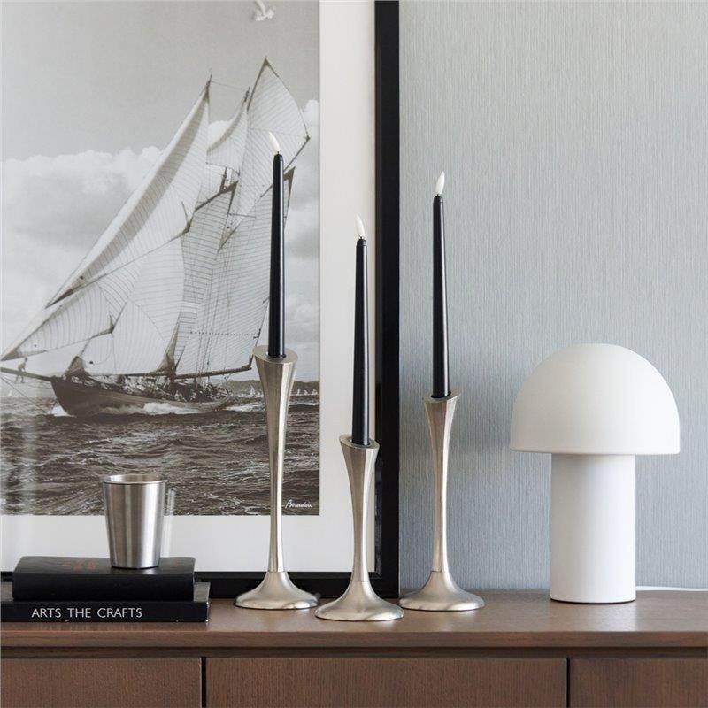 现代板简约形异烛台铝制银色戴安锥形烛台摆件ISF样间桌面装饰摆,家居饰品,烛台,淘宝优惠券,粉丝福利购,淘宝优惠卷
