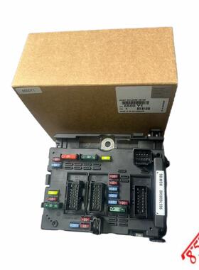 保险丝盒BSI 9657608580 9650618280 6500Y1适用雪铁龙C2 C3标致