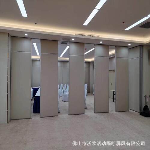 电动导轨式活动隔断酒店折叠移动屏风隔断推拉吊轨道移动隔断墙