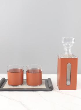 现代简约创意皮革玻璃醒酒器摆件客厅餐厅酒店吧台软装家居装饰品