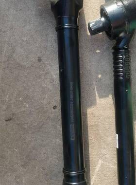 DZ96319520801 上推力杆总成适用陕汽德龙x3000 x5000x6000推力杆