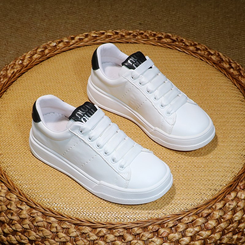 头层牛皮小白鞋女2025新款爆款真皮鞋子大码女鞋41休闲百搭板鞋43