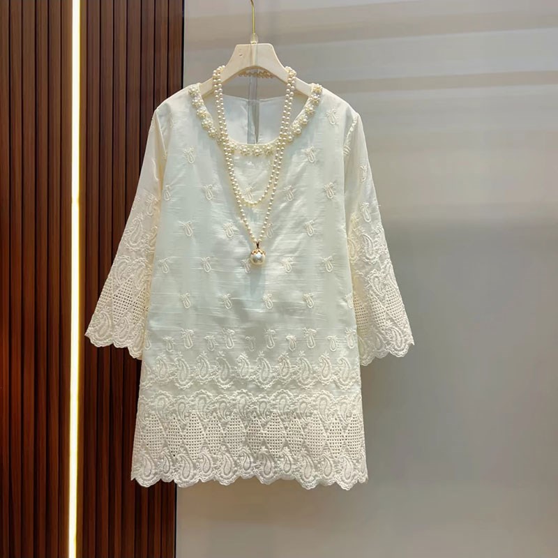 胖妹妹2025蕾丝边雪纺重工刺绣镂空上衣大码女装遮肉春季宽松显瘦