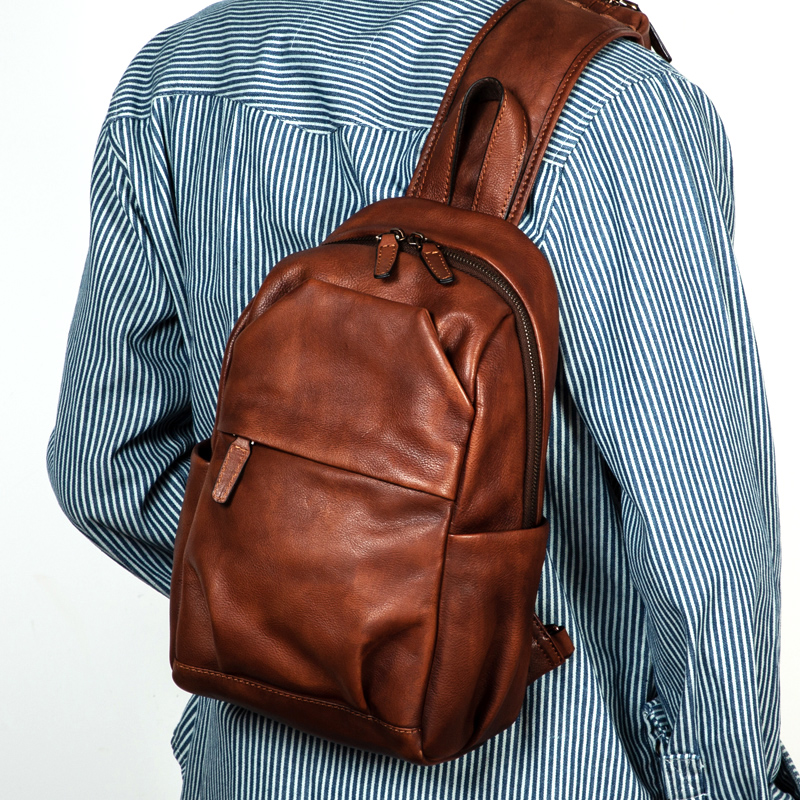 复古手工擦色植鞣牛皮士胸包大容量休闲多功能小背包肩斜挎包