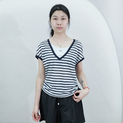 假两件条纹收腰减龄短袖T恤女