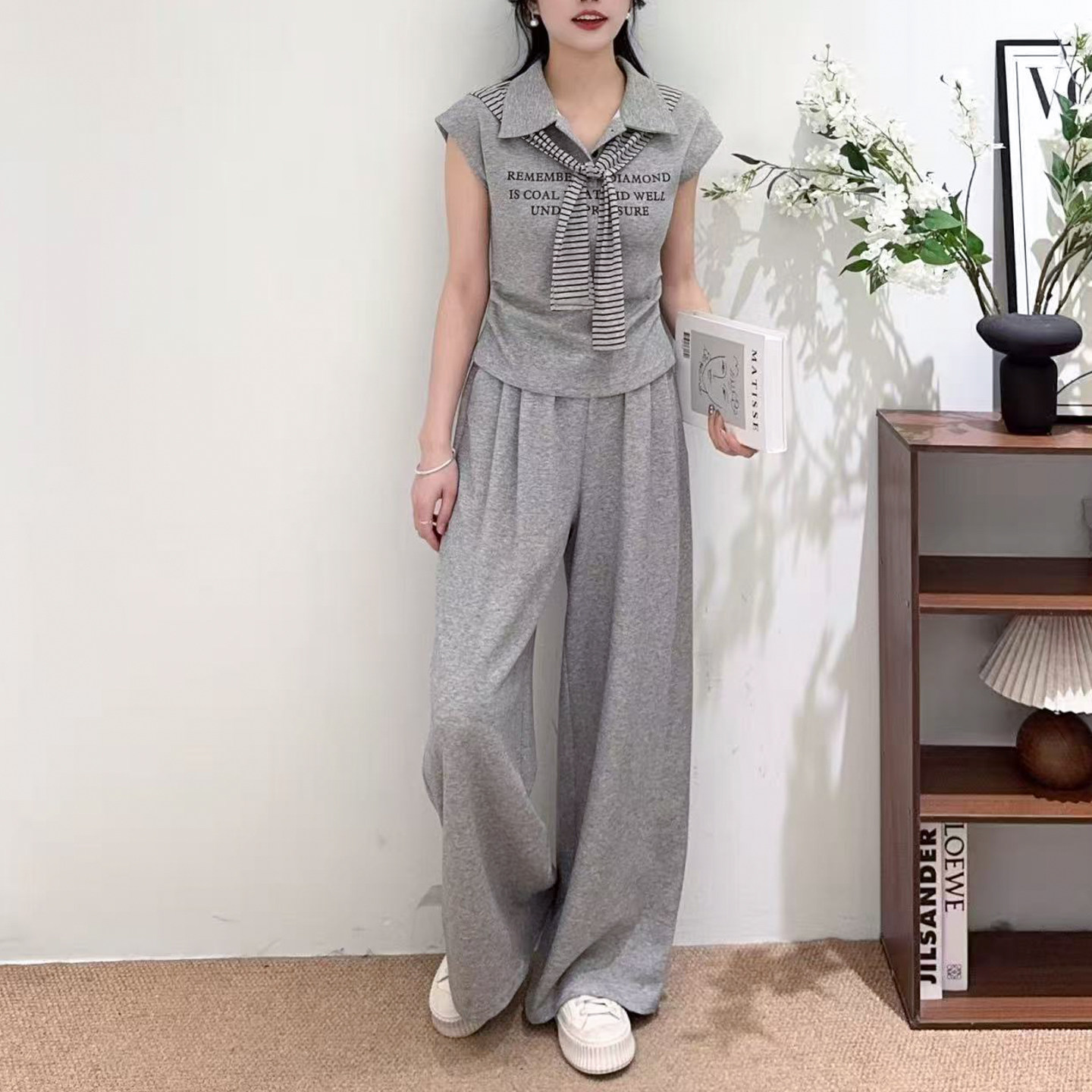 休闲套装女2026夏季港风减龄时尚披肩小飞袖收腰上衣直筒阔腿长裤