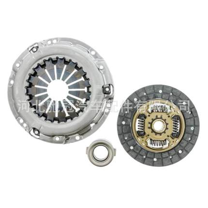 离合器压盘 摩擦片 轴承 KT-051 KT-010B HK6086 J2002270 WTY065