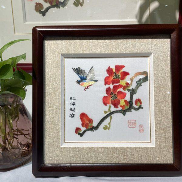 广绣 粤绣 广州特色广府岭南文化礼品 纯手工刺绣 摆件 岭南红荔