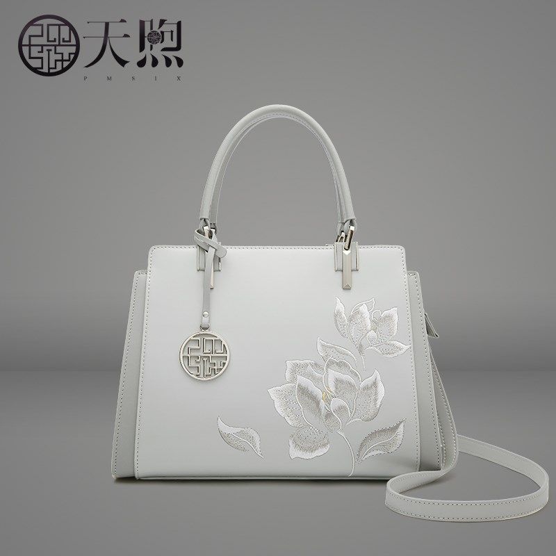 送妈妈的生日礼i物2024新款母亲节礼品实用给婆婆丈母娘长辈见面