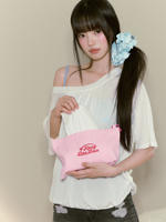The ROSYDOEDIAN bag is different. It is a portable tissue storage bag with a hanging bag for storing face towels and a paper bag thumbnail 5