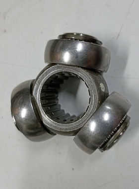 汽车配件CROCIERA TRIPODE三叉轴承万向节7702195转向传动轴20齿