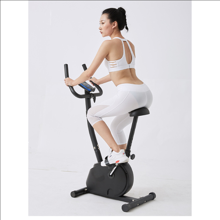 厂家现货动感单车 家用健身器材燃脂静音室内骑行健身车美体