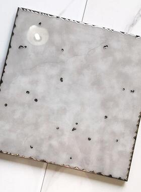 j8地浅灰色抛X室内镀银卫生间瓷砖抛晶砖砖墙300金砖微晶石砖30g3