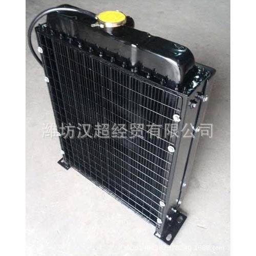 直销ZH4100/4102水箱散热器及柴油机水泥罐车配件