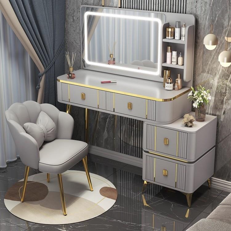 意式梳妆台卧室现代简约2025新款轻奢化妆桌床头书桌镜子斗柜一体