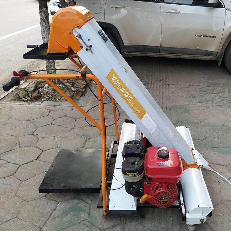 多功能粮食收谷机 自走式收粮机 晒场装袋机,搬运/仓储/物流设备,输送机,淘宝优惠券,粉丝福利购,淘宝优惠卷