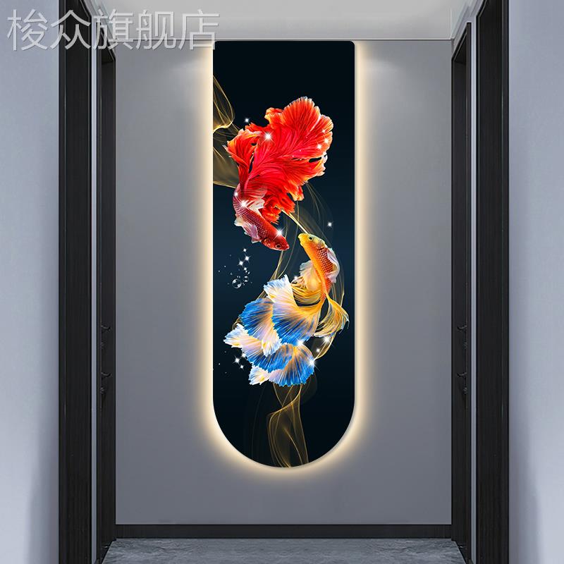 锦鲤玄关装饰画入户生财孔雀鱼楼梯长条挂画客厅走廊氛围感壁灯画图片