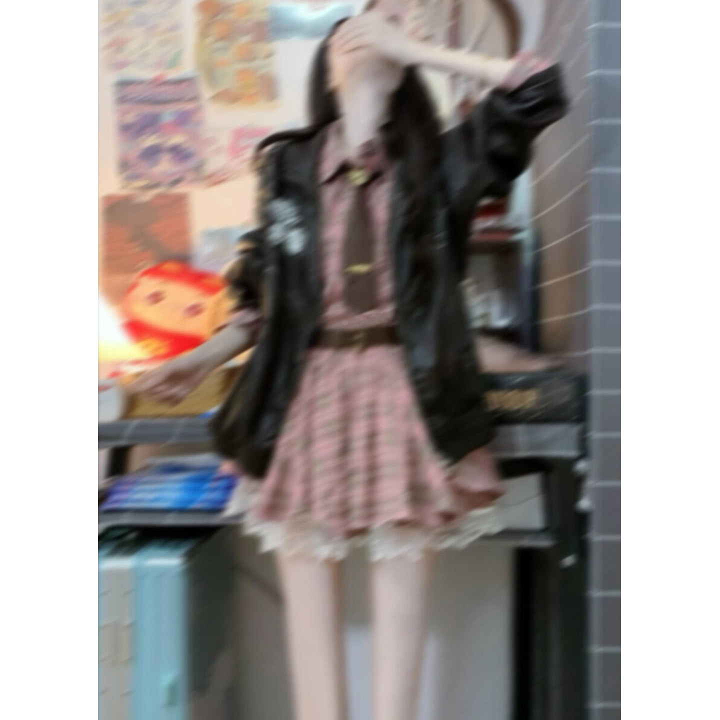 早春季粉色格子连衣裙子女夏2026年新款高级感巨好看法式气质短裙