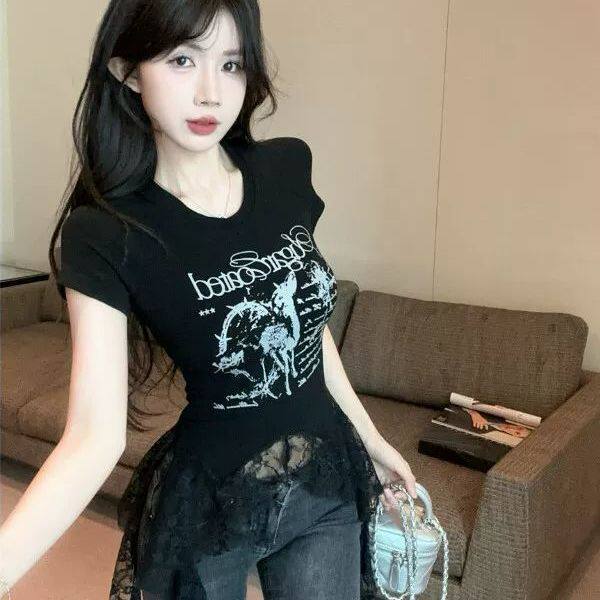 法式辣妹风蕾丝拼接短袖T恤女夏季新款修身显瘦字母印花外穿上衣