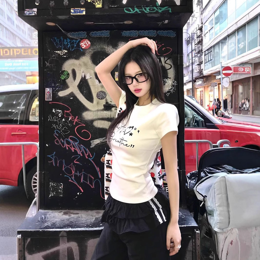 新款韩系修身短袖T恤女夏款字母印花设计感正肩显瘦小个子上衣女