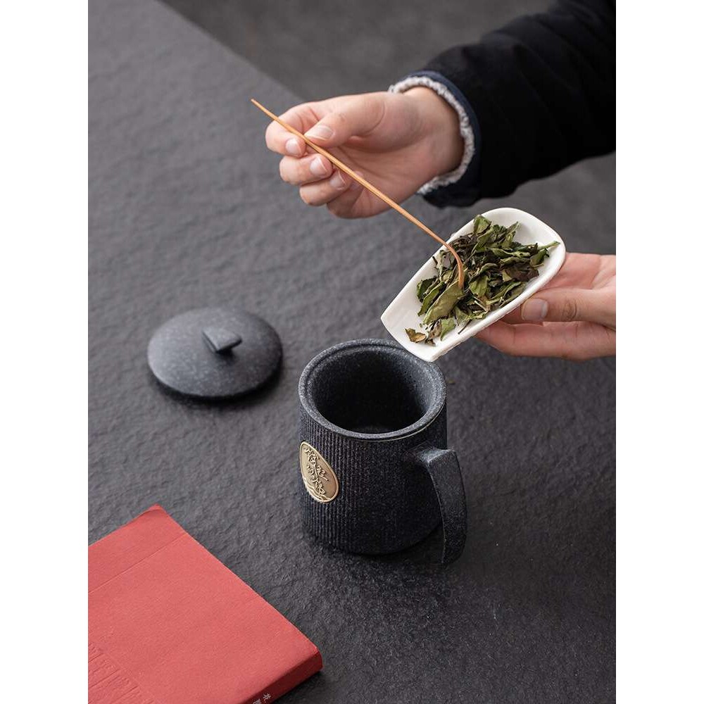 陶瓷茶杯个人专用办公室马克杯带盖过滤茶水分离家用杯子可印logo