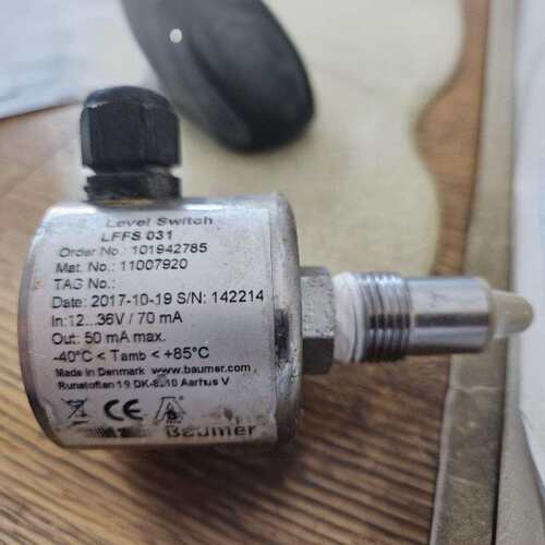 Baumer Level Switch LFFS 031