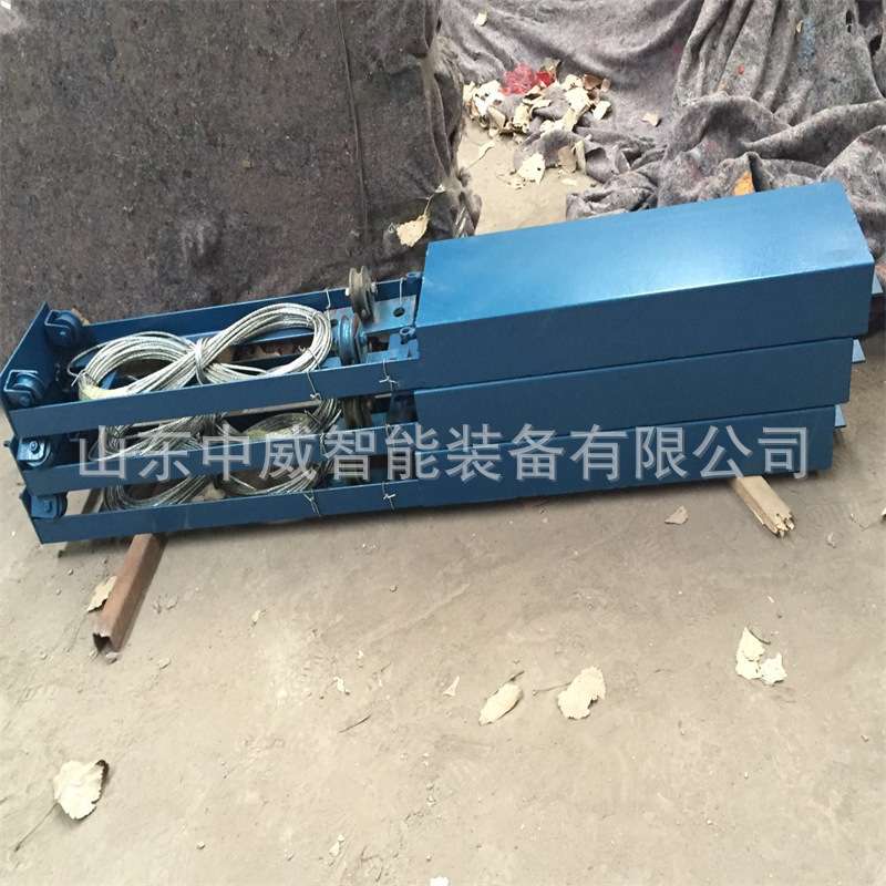 带钢丝绳风门机械闭锁装置配有滑轮推动灵活矿用风门机械闭锁装置