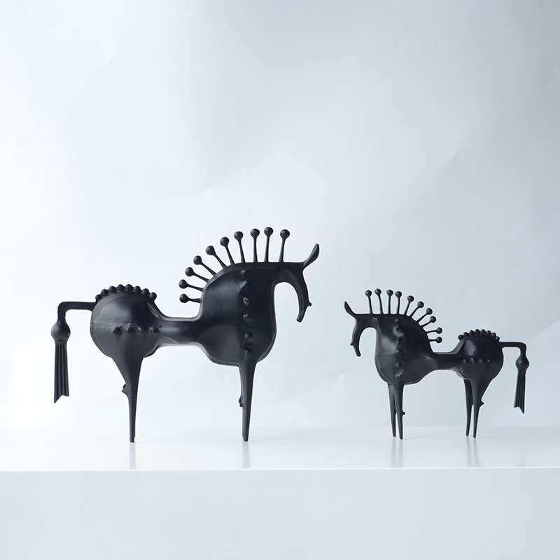 现代艺术装饰摆件黑色铸铁工艺品抽象马小雕塑电视柜书柜装饰品,玩具/童车/益智/积木/模型,遥控车升级件/零配件,淘宝优惠券,粉丝福利购,淘宝优惠卷