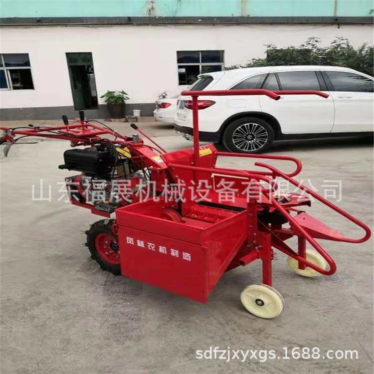 直销适合多种场地单行玉米收获机掰棒脱皮秸秆粉碎一体机