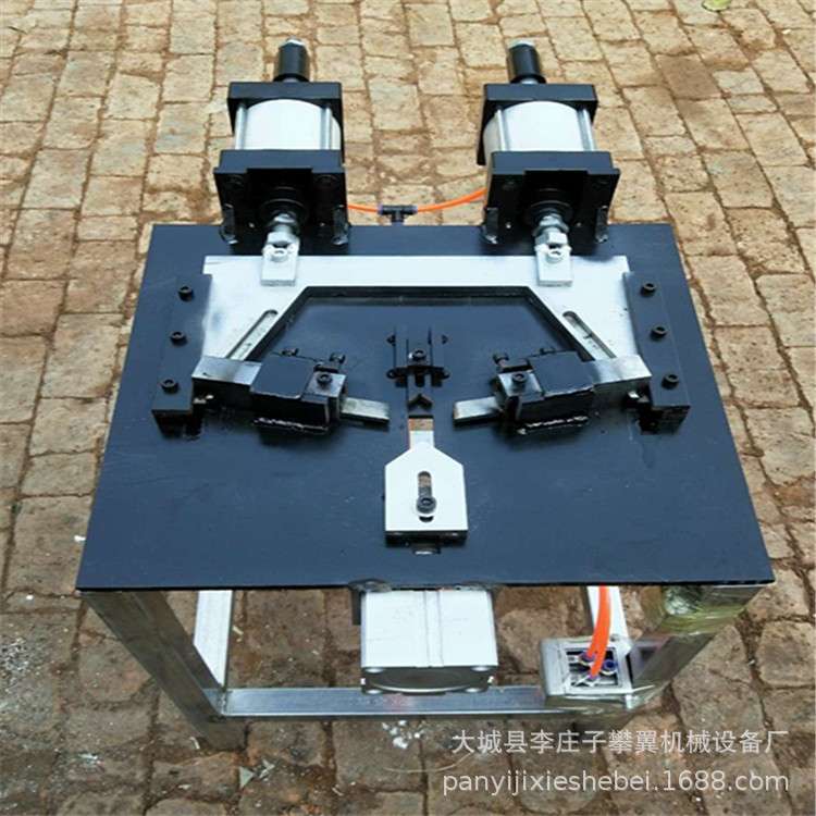 销售金刚网双缸撞角机 60型材组角机 纱窗气动组角机 门窗组角机